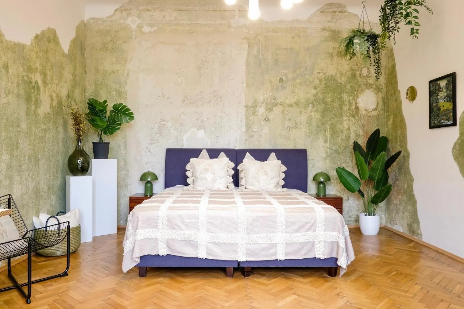 Kunstvolles Apartment Im Zentrum - Free Parking Graz 0*,  Austria